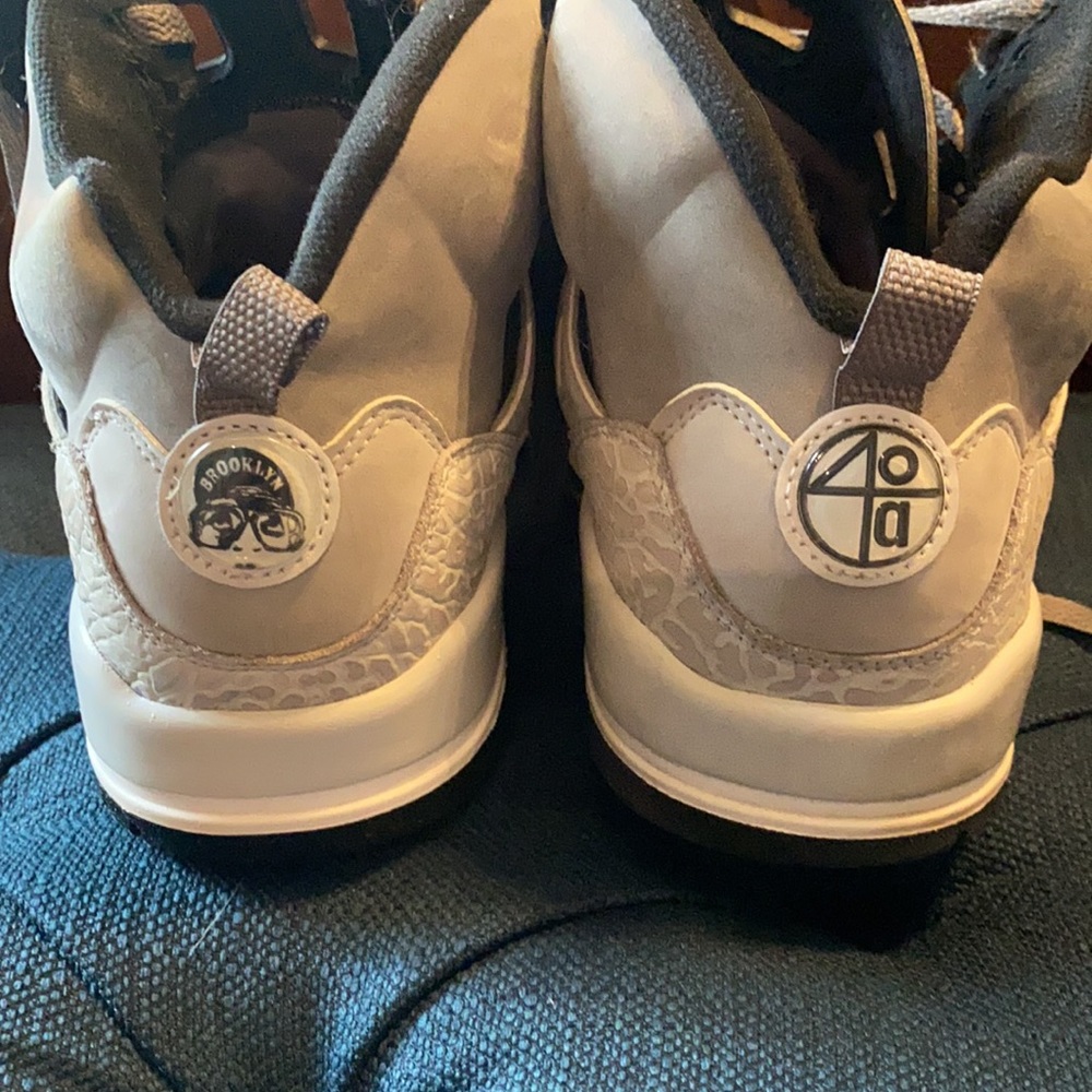 Jordan - Picture 4 of 8